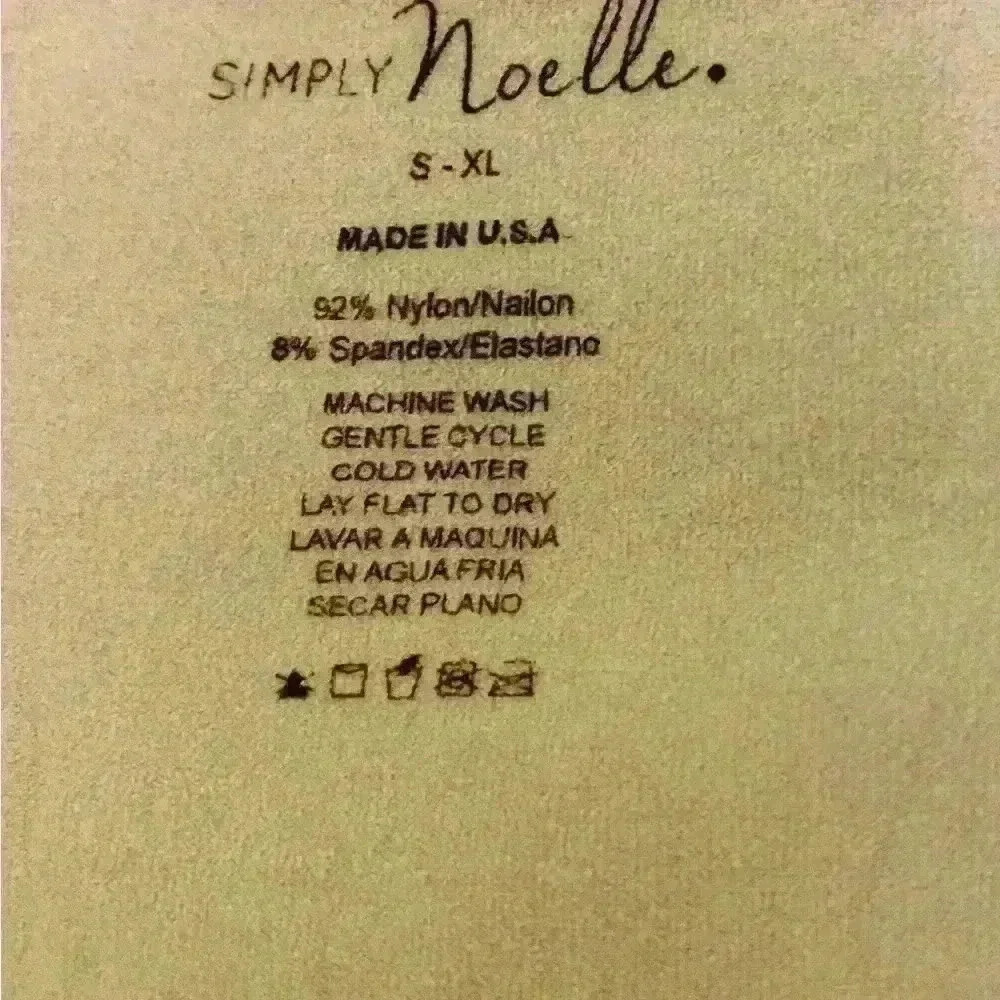 Simply Noelle one size light teal nylon and spandex tank - Picture 3 of 3